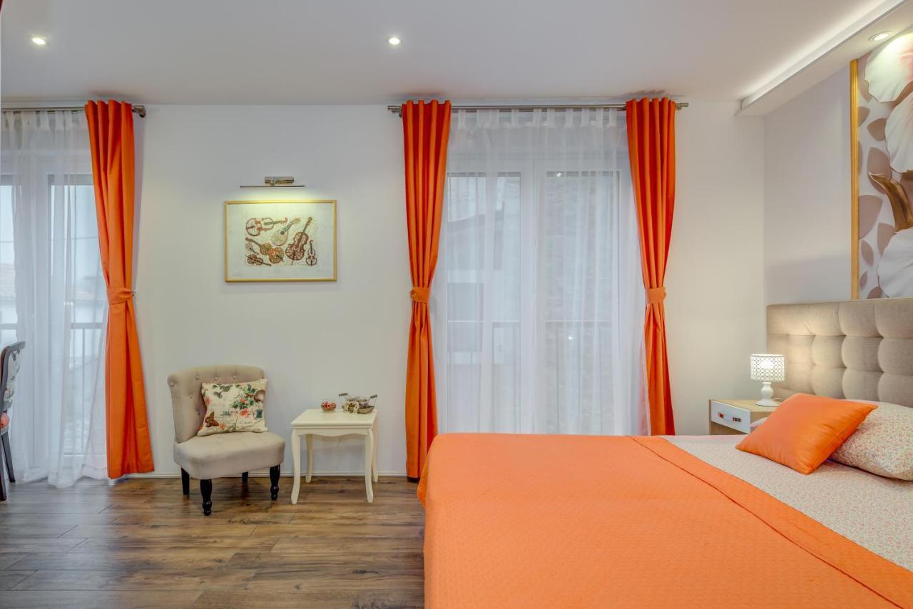 Room&Studio Apartment Just Enjoy Split Exterior foto